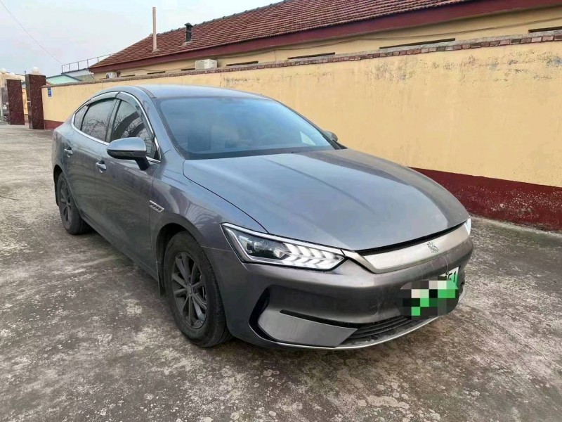 东营23年比亚迪秦2