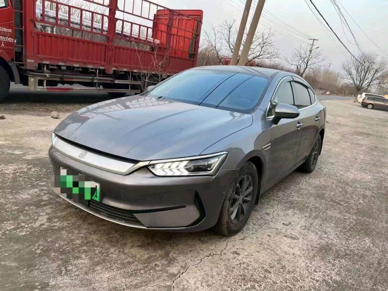 东营23年比亚迪秦3