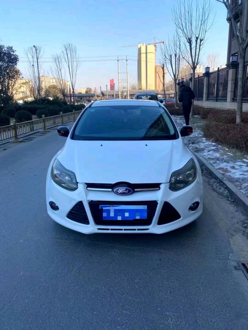 东营14年福特福克斯1