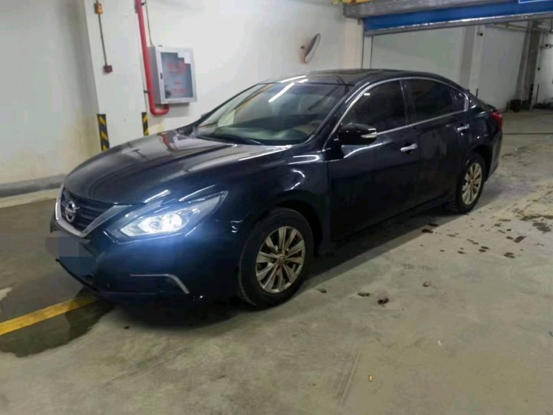 宜昌17年日產天籟6
