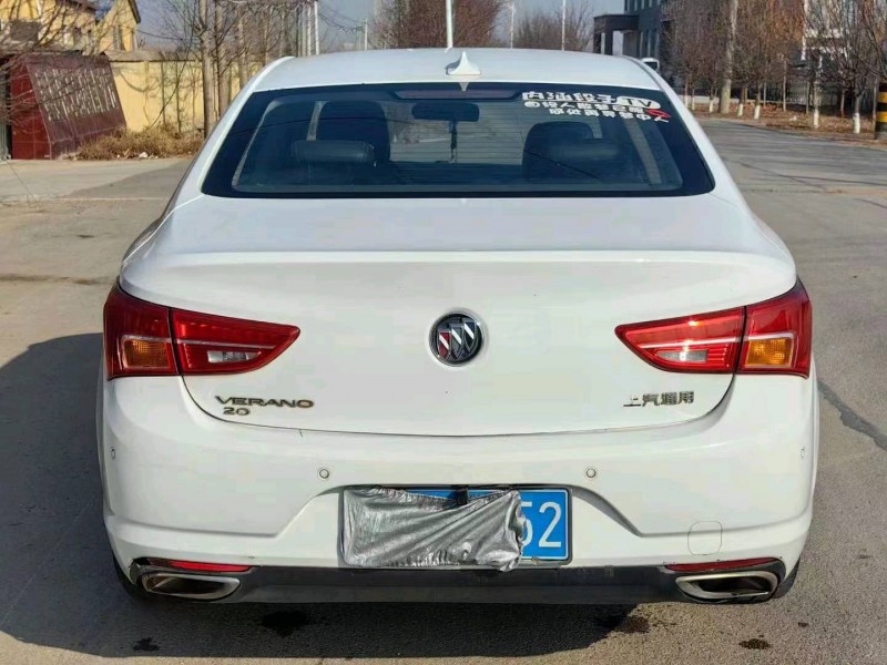 东营16年别克威朗4