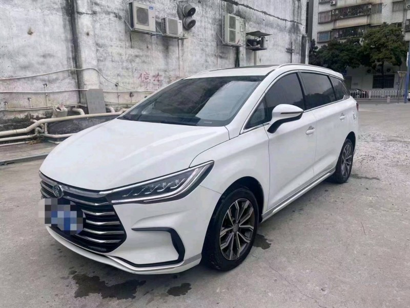 汕头21年比亚迪宋MAX2