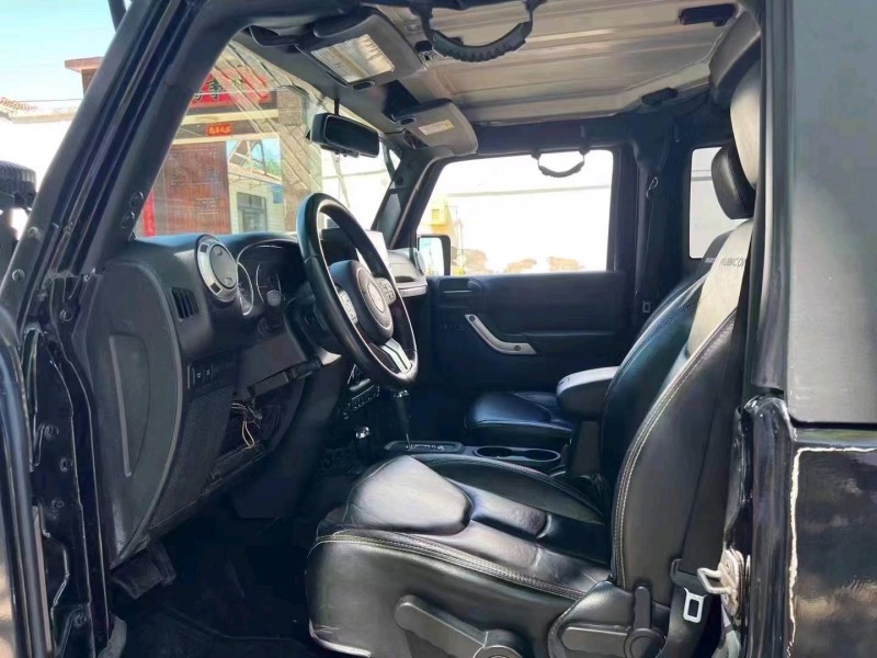 邯郸14年Jeep牧马人5