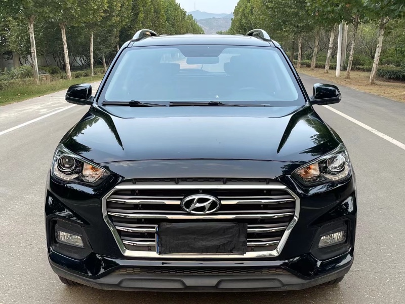 徐州19年现代ix351