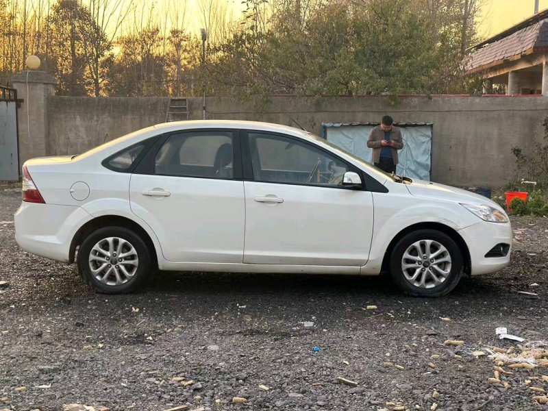 平顶山14年福特福克斯2