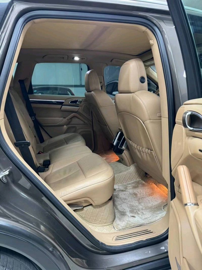 廊坊13年保时捷卡宴6