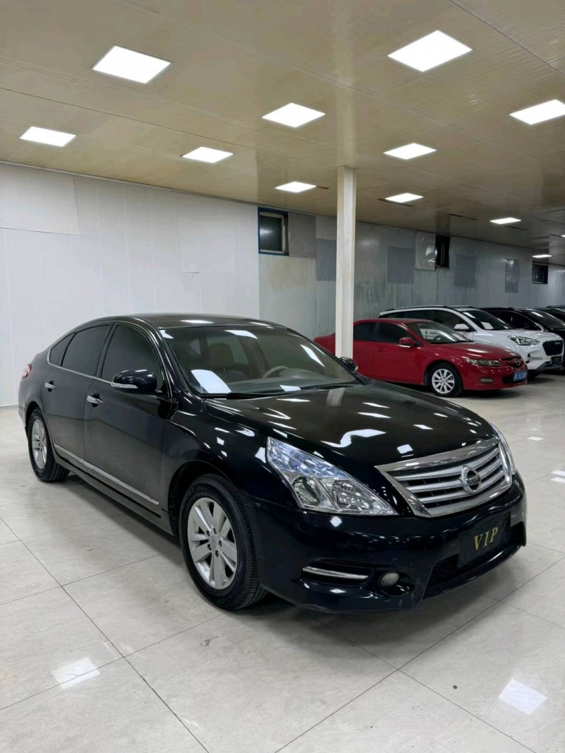 廊坊12年日产天籁3