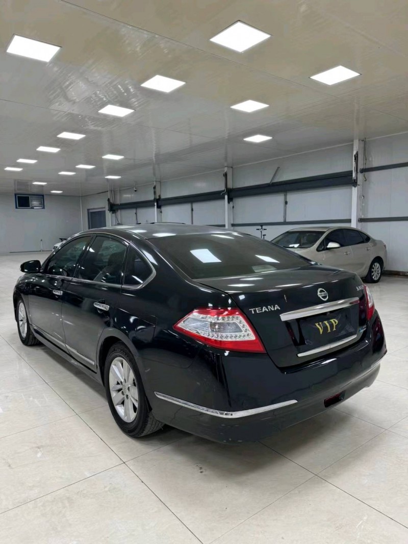 廊坊12年日产天籁4