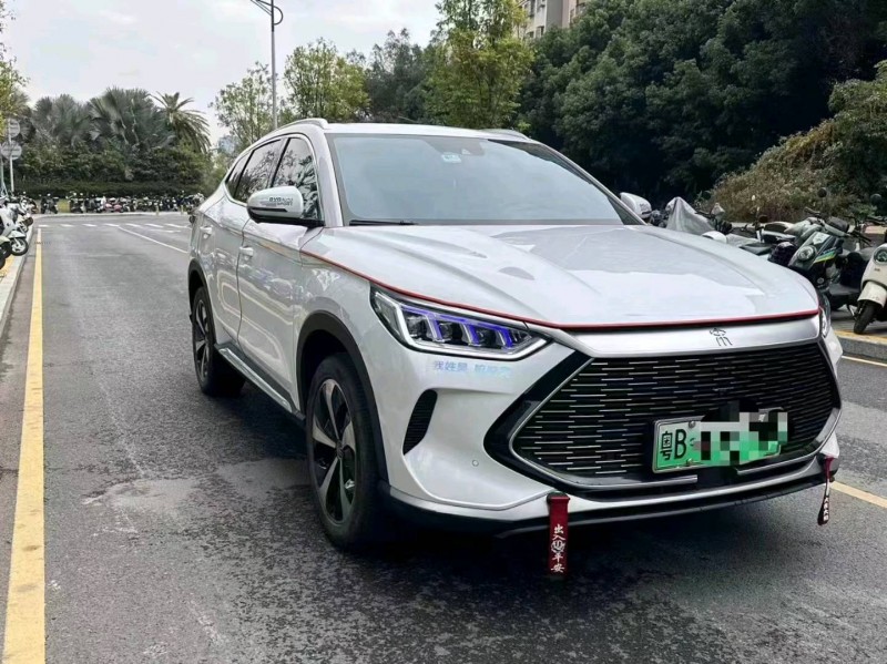 广州22年比亚迪宋2