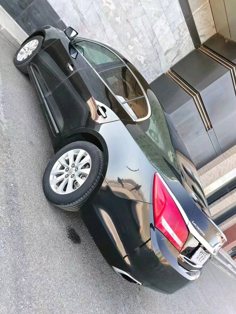 沈阳15年别克君越8