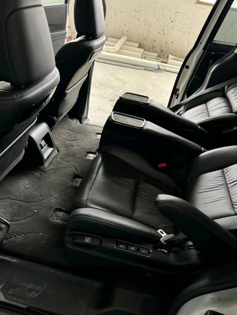 广州21年本田艾力绅3