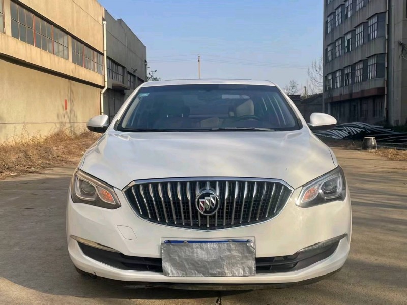 济南17年别克英朗1