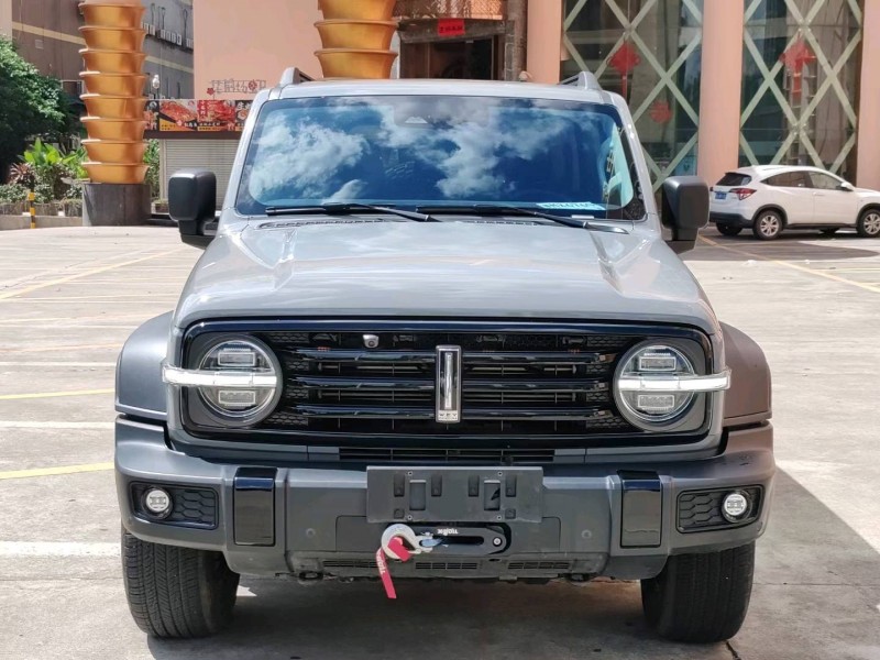 成都21年长城汽车坦克3001