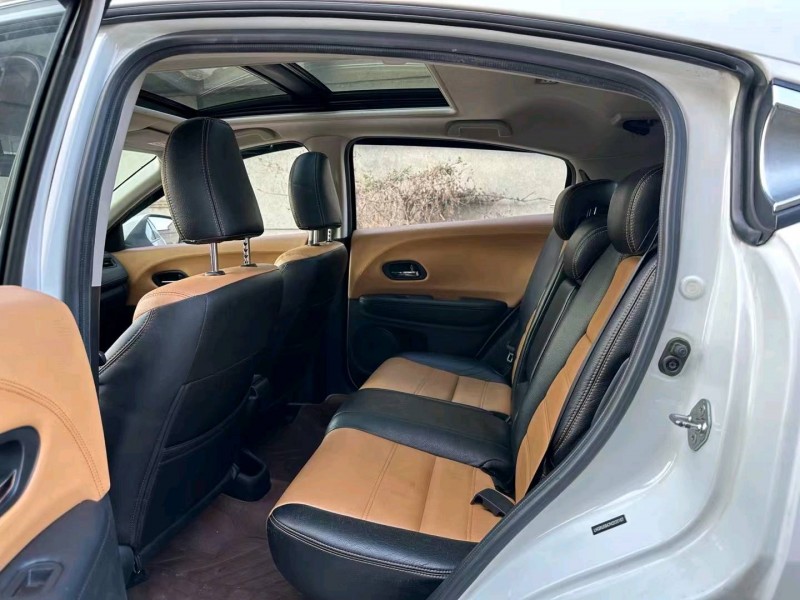 济南17年本田缤智5