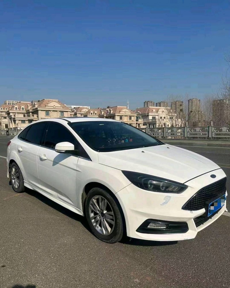 枣庄16年福特福克斯3