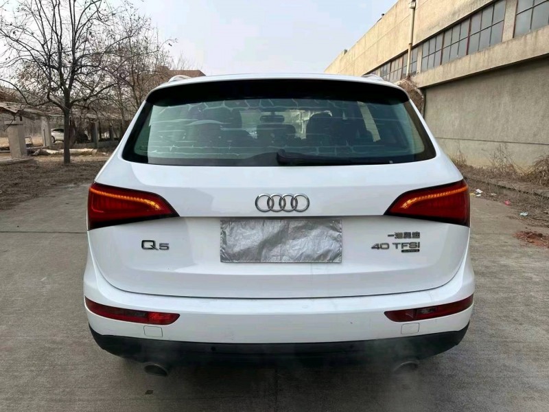 济南15年奥迪Q58