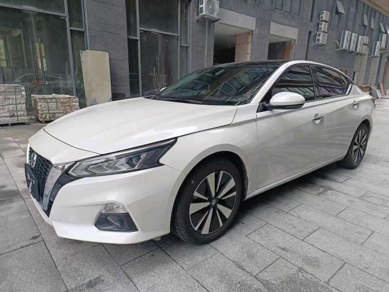中山23年日产天籁3