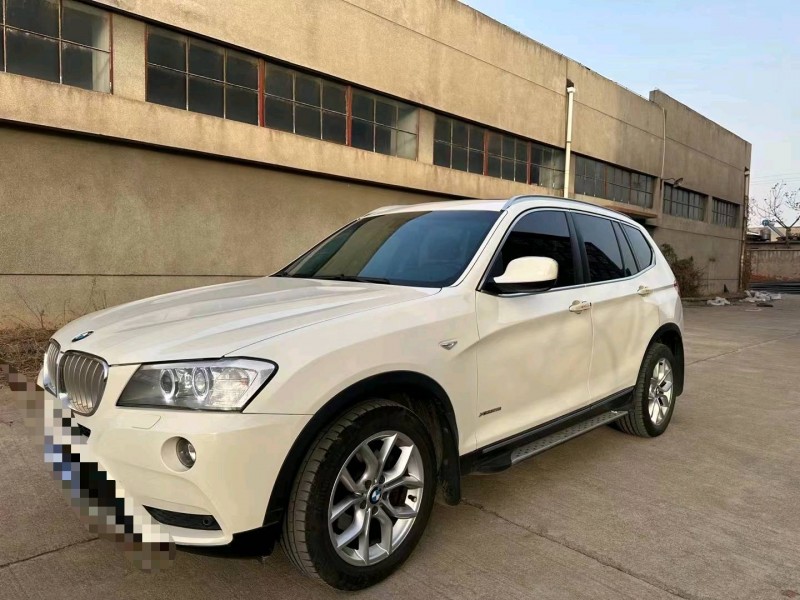 济南13年宝马X32