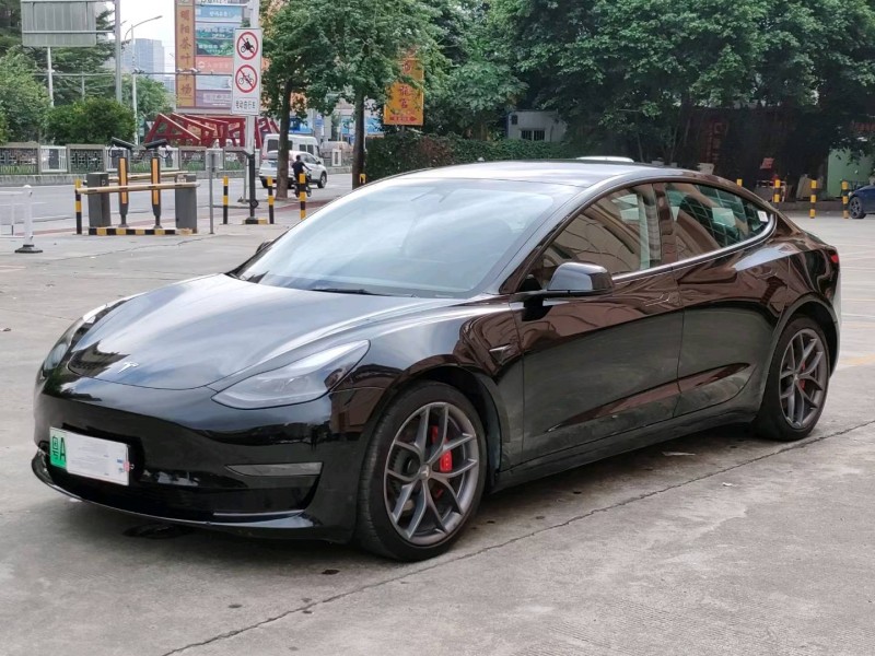 佛山22年特斯拉MODEL 32
