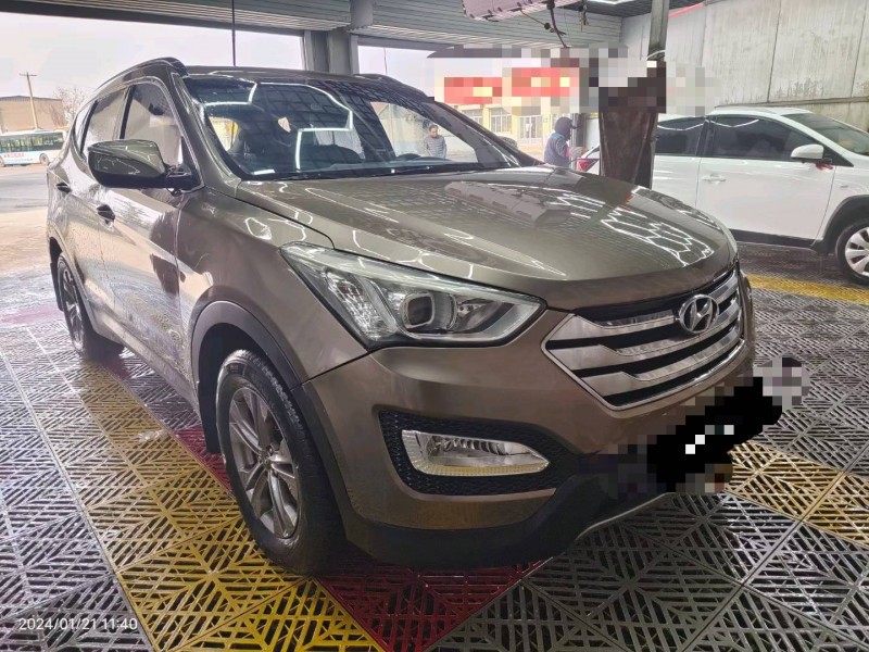 济南14年现代新胜达3