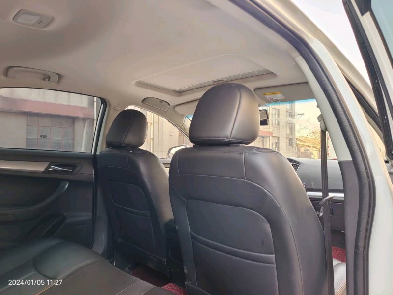 济南19年荣威i66