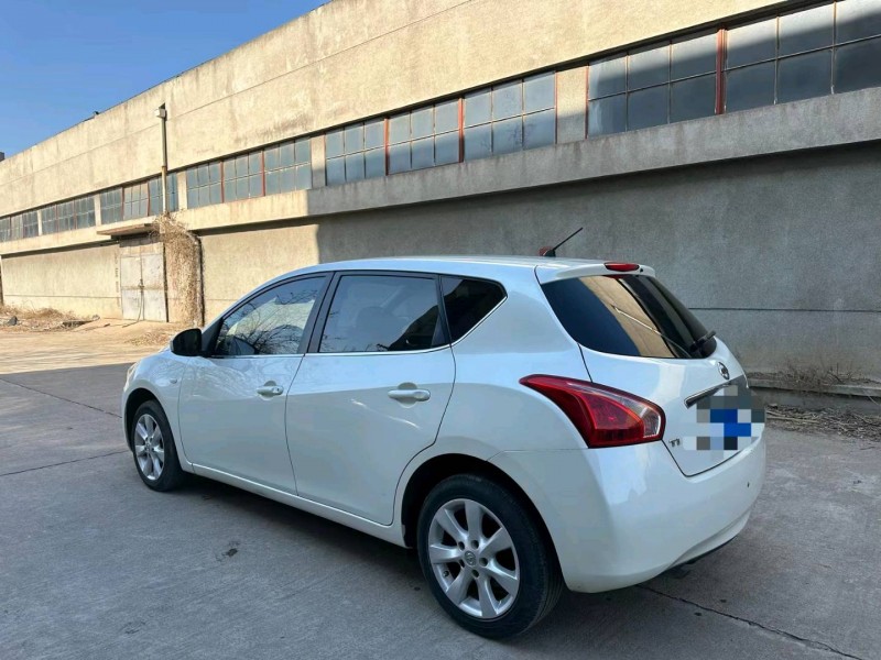 济南14年日产骐达8