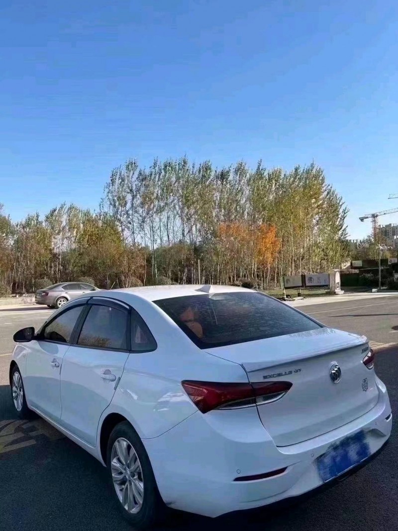 枣庄20年别克英朗8