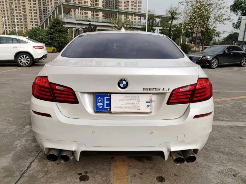 佛山17年宝马5系4