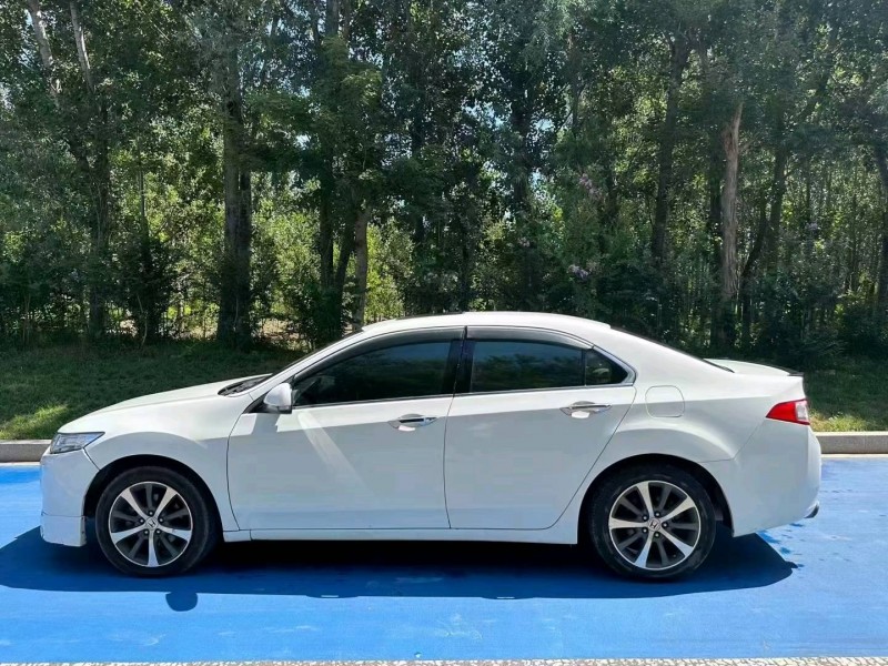 济南10年本田思铂睿5