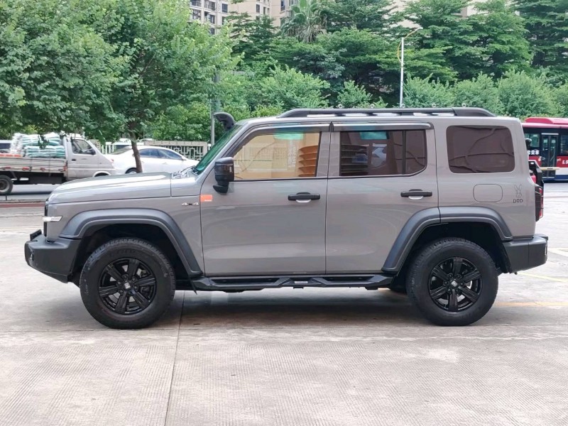 佛山21年长城汽车坦克3003