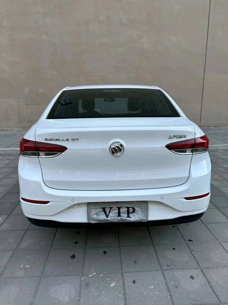 沈阳21年别克英朗9