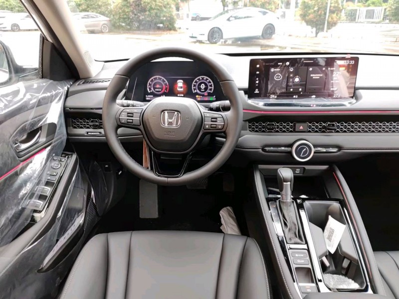 佛山23年本田雅阁7