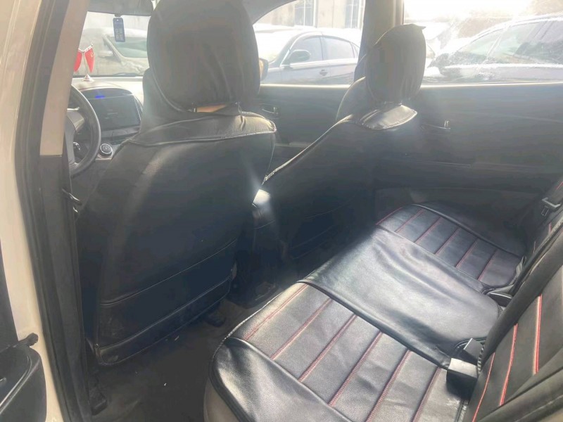 保定14年现代悦动7