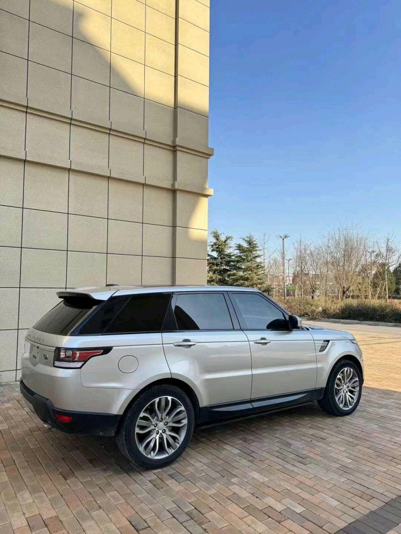 东营16年路虎揽胜4