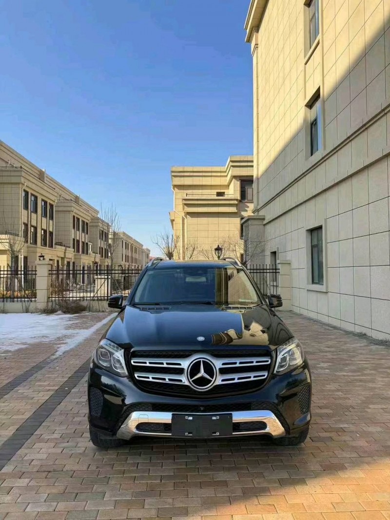 济宁17年奔驰GLS1