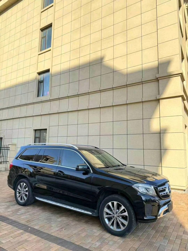 济宁17年奔驰GLS8