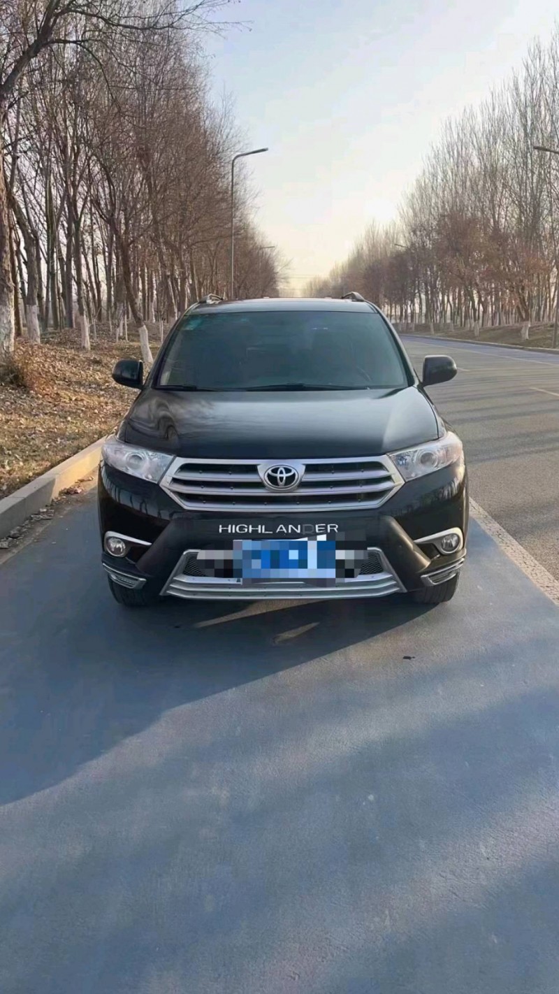 济南13年丰田汉兰达1