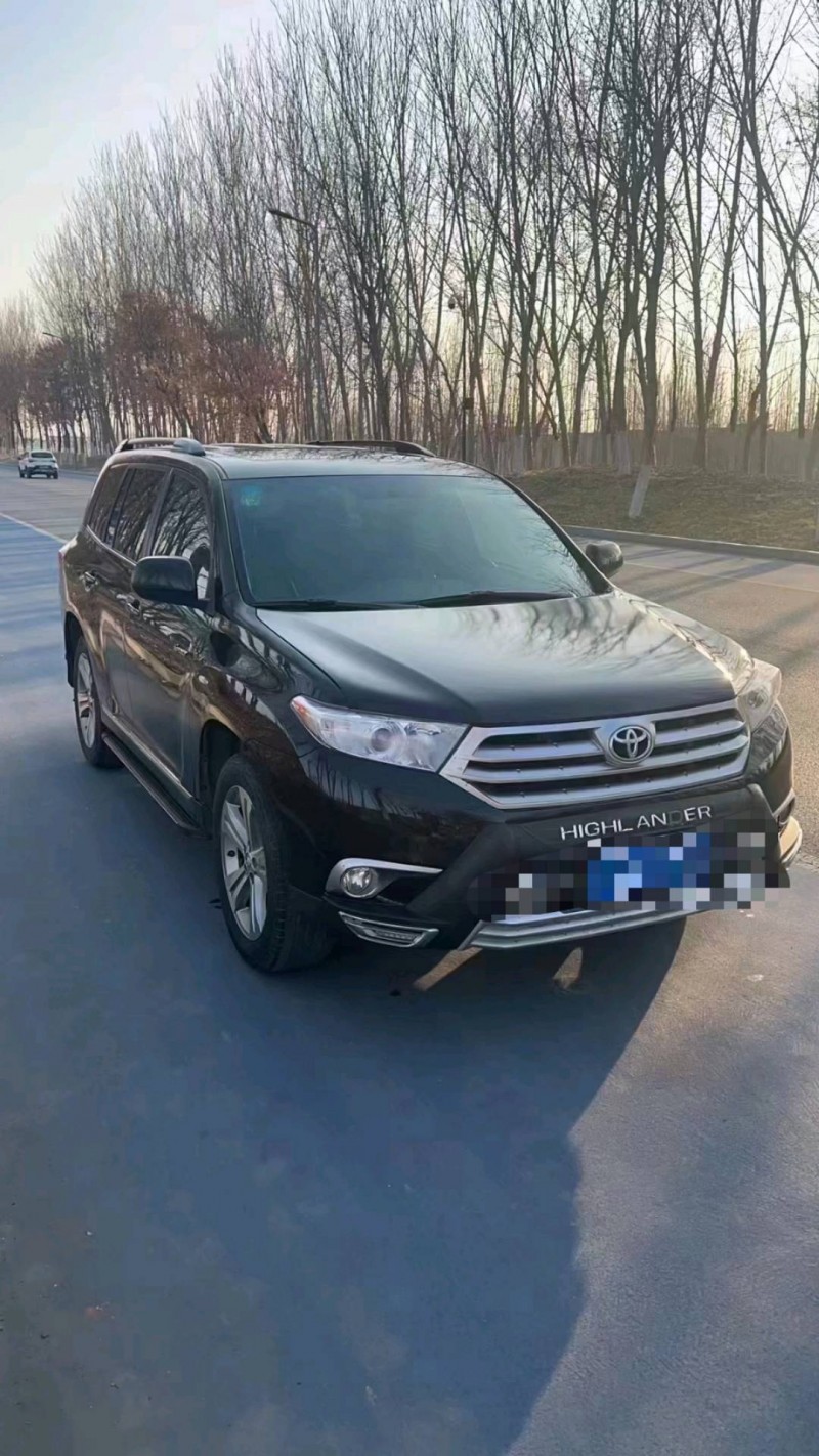 济南13年丰田汉兰达2