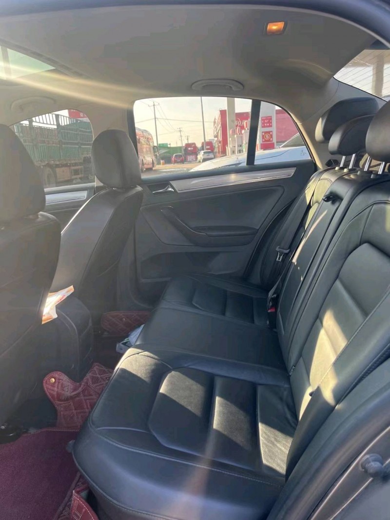 保定14年大众宝来5