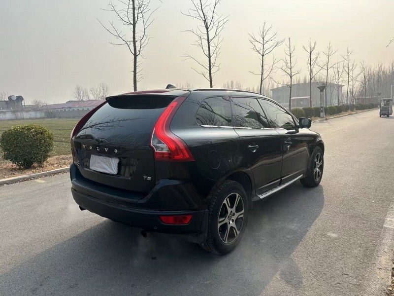 济宁13年沃尔沃XC604