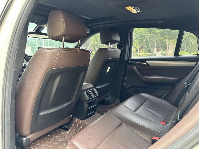 济宁18年宝马X47