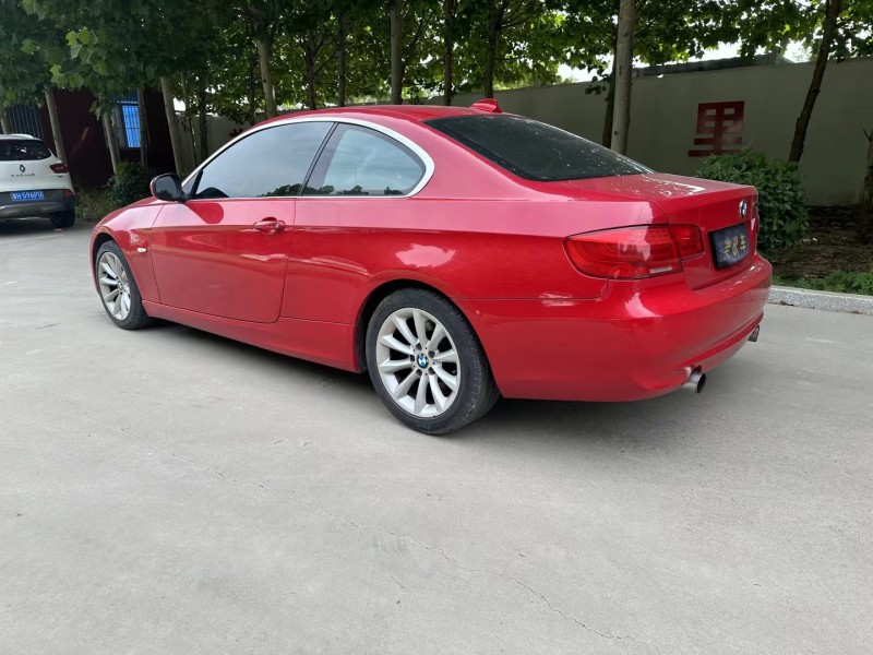 济宁13年宝马3系5