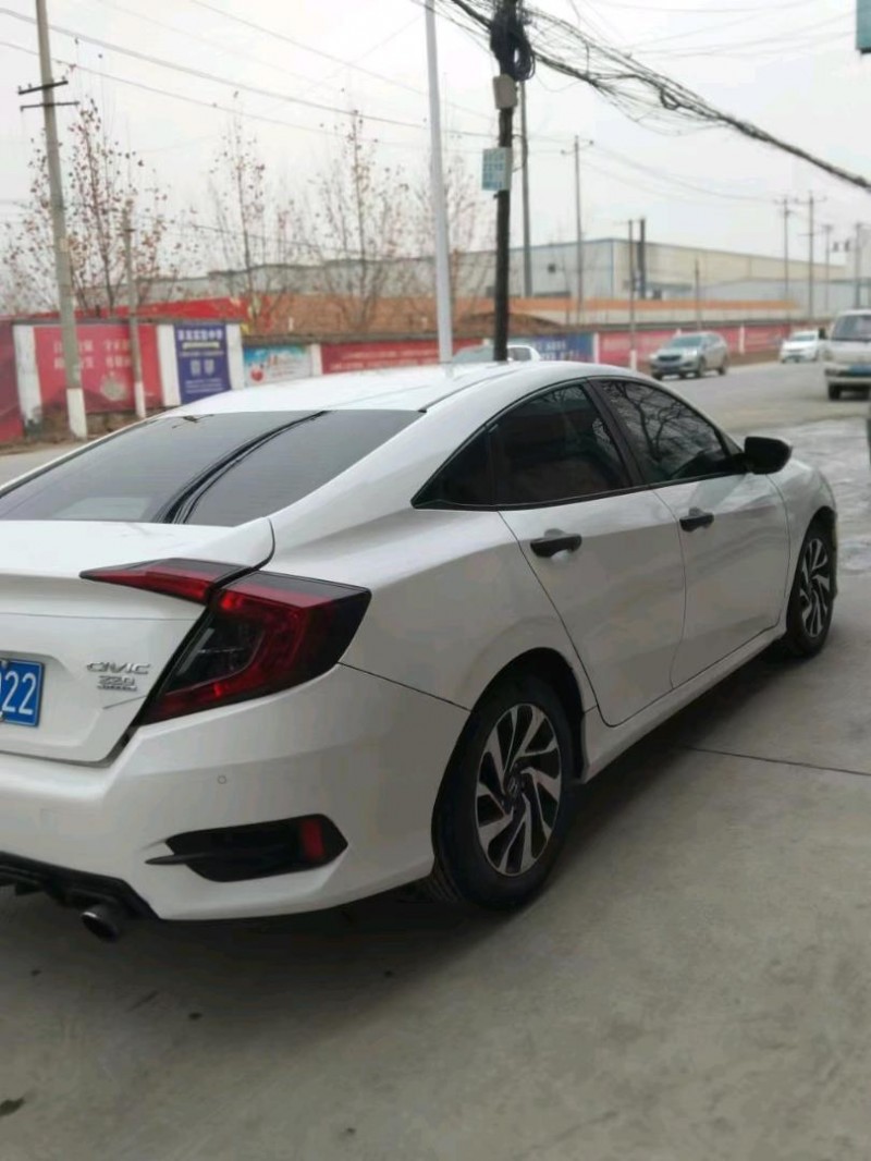 保定18年本田思域4