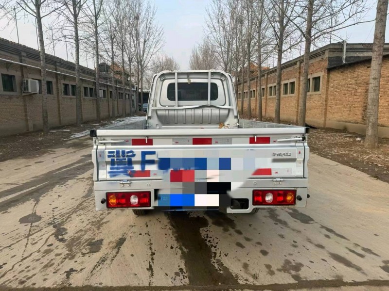 保定22年长安汽车星卡9