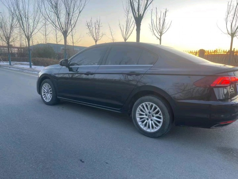 廊坊20年大众宝来5