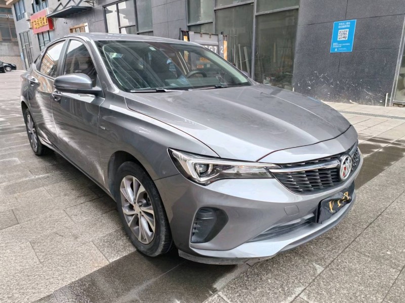 中山21年别克威朗2