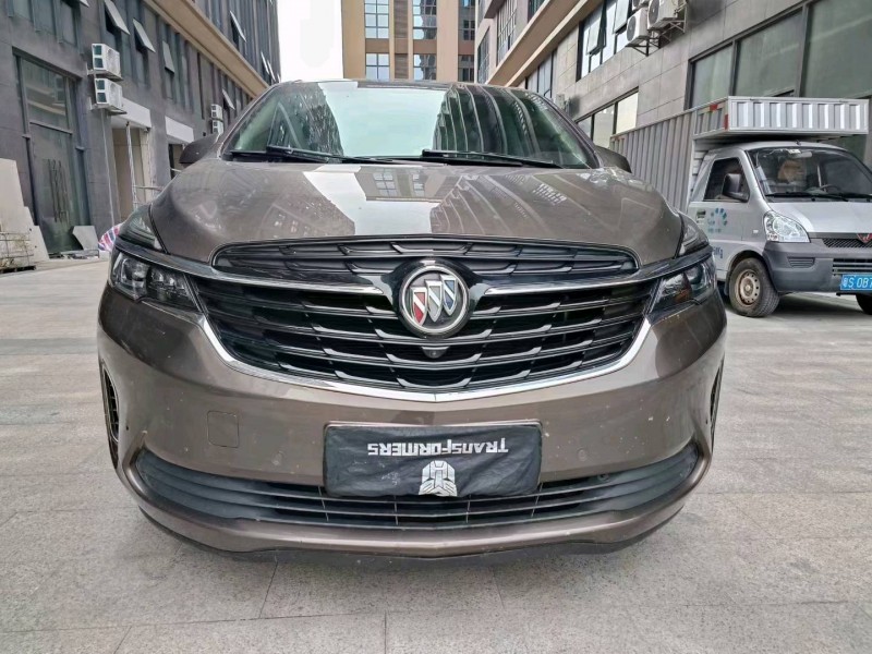 中山20年别克GL81