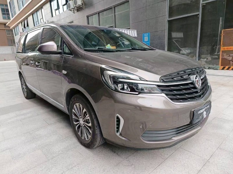 中山20年别克GL82