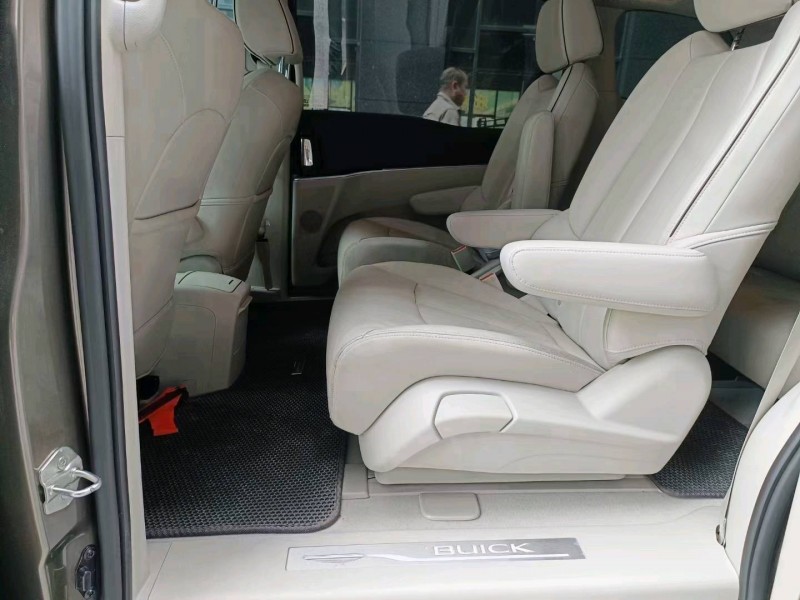 中山20年别克GL88