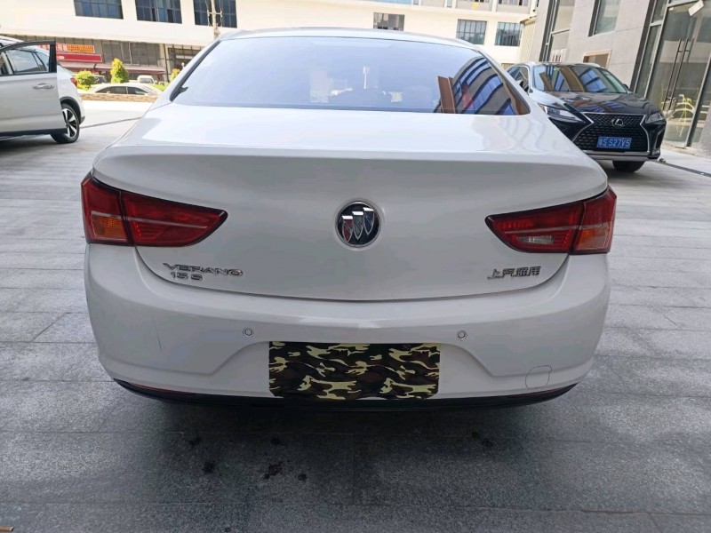 中山16年别克威朗6